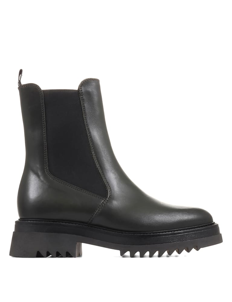 Block heel cheap chelsea ankle boots