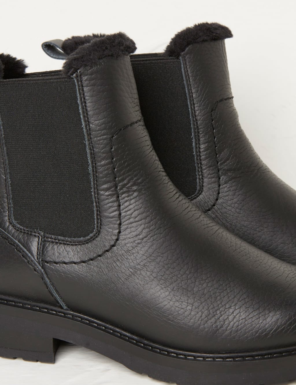 Lined chelsea boots sale