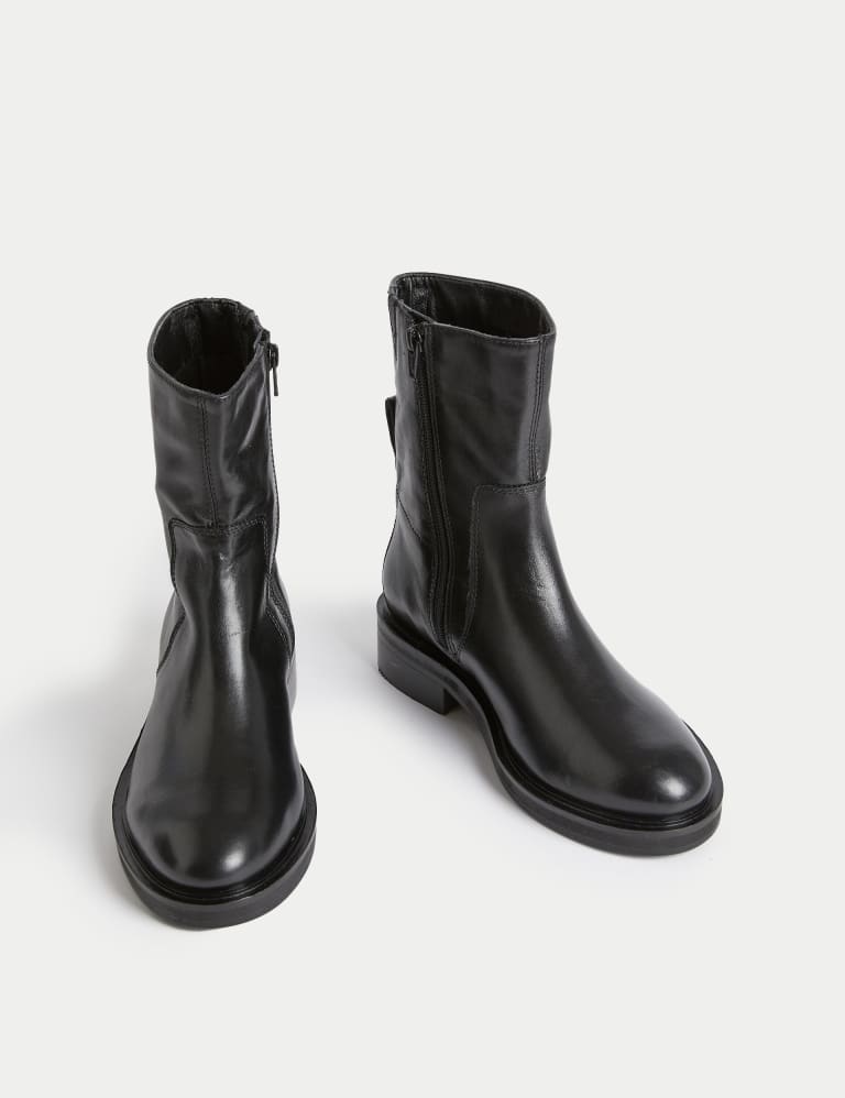 Leather Flatform Round Toe Ankle Boots