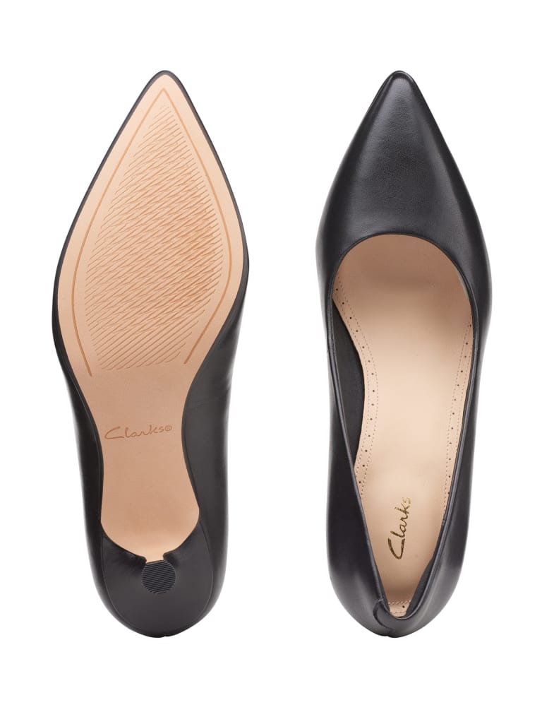 Clarks kitten hot sale heel court shoes