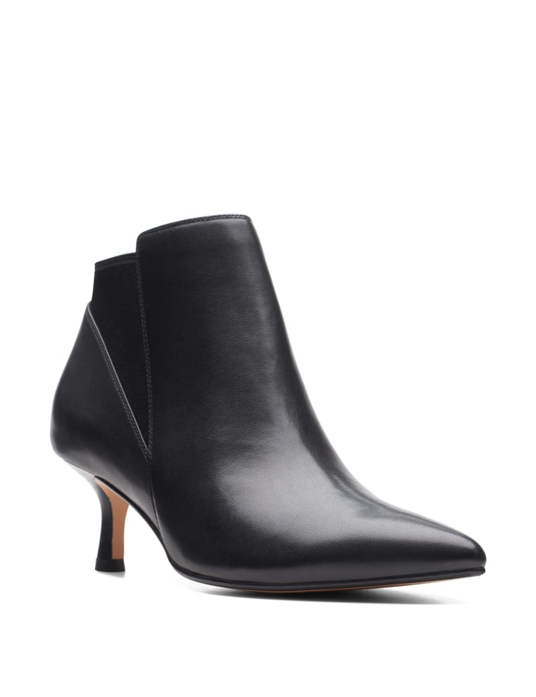 Clarks kitten 2025 heel boots