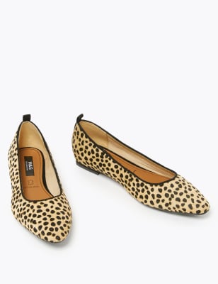leopard print flat shoes