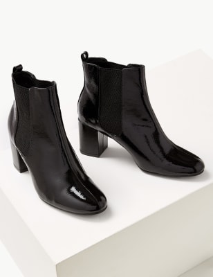 Patent leather block outlet heel boots