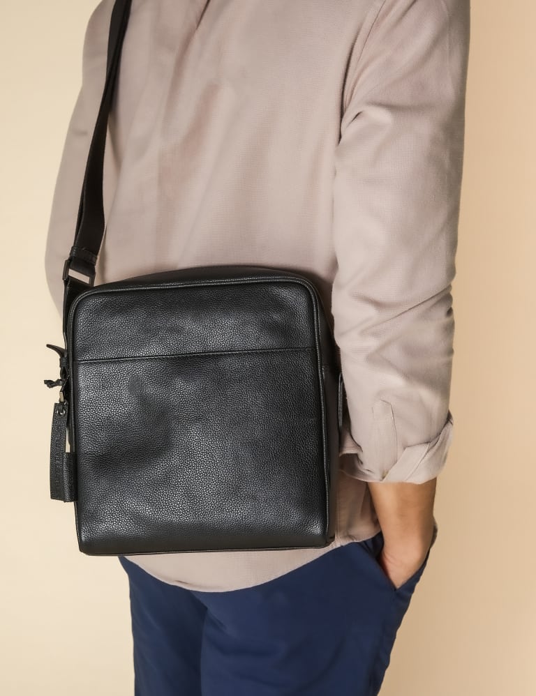 Leather Pebble Grain Cross Body Bag Jones Bootmaker M S