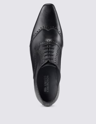 pointed toe brogues