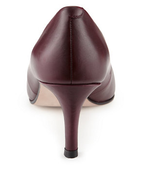 Leather Pointed Toe Court Shoes with Insolia® Image 2 of 4