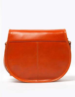 Leather saddle best sale bag crossbody