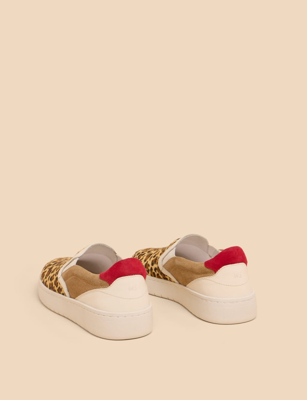 Gucci leopard print trainers store