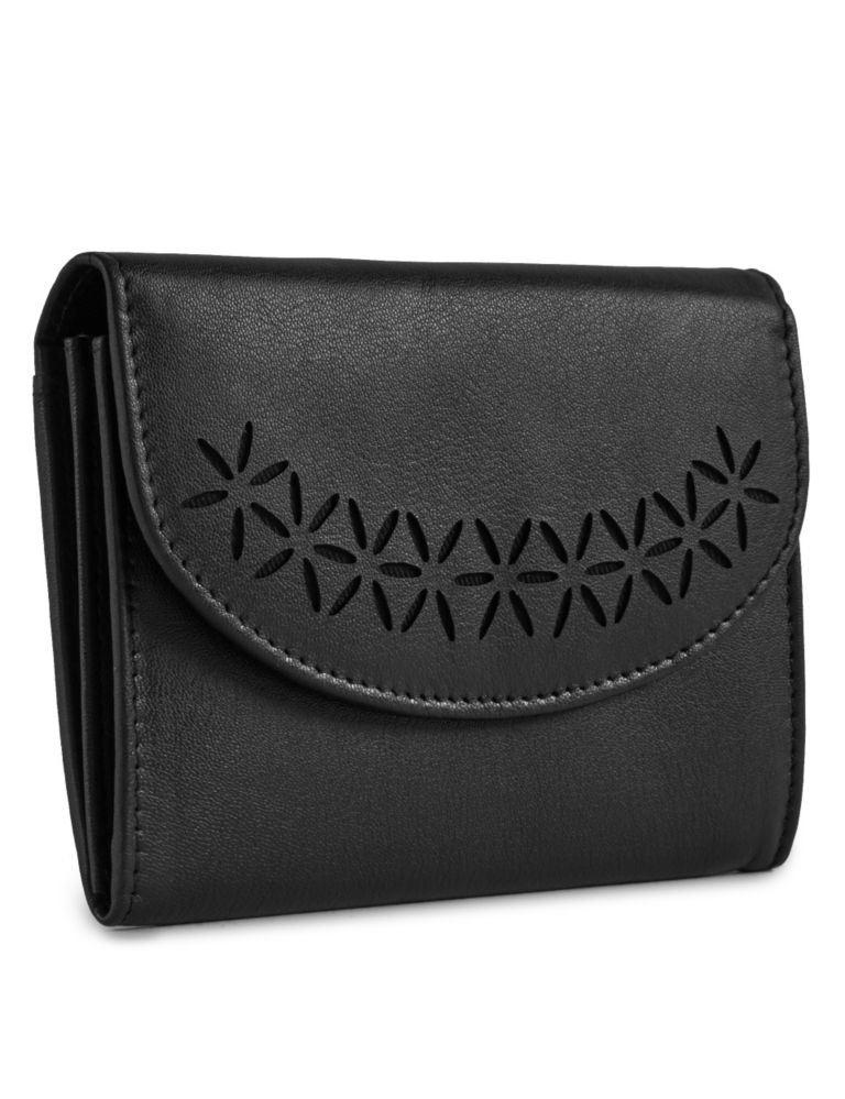 Leather Starburst Cut-Out Purse with Cardsafe™ 3 of 4