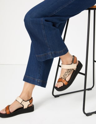 Wide fit sandals on sale marks and spencer