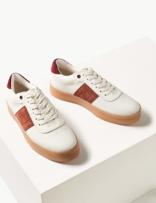 White trainers marks hot sale and spencer