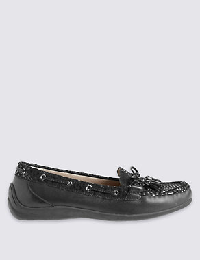 Leather Tassel Boat Shoes Image 2 of 5