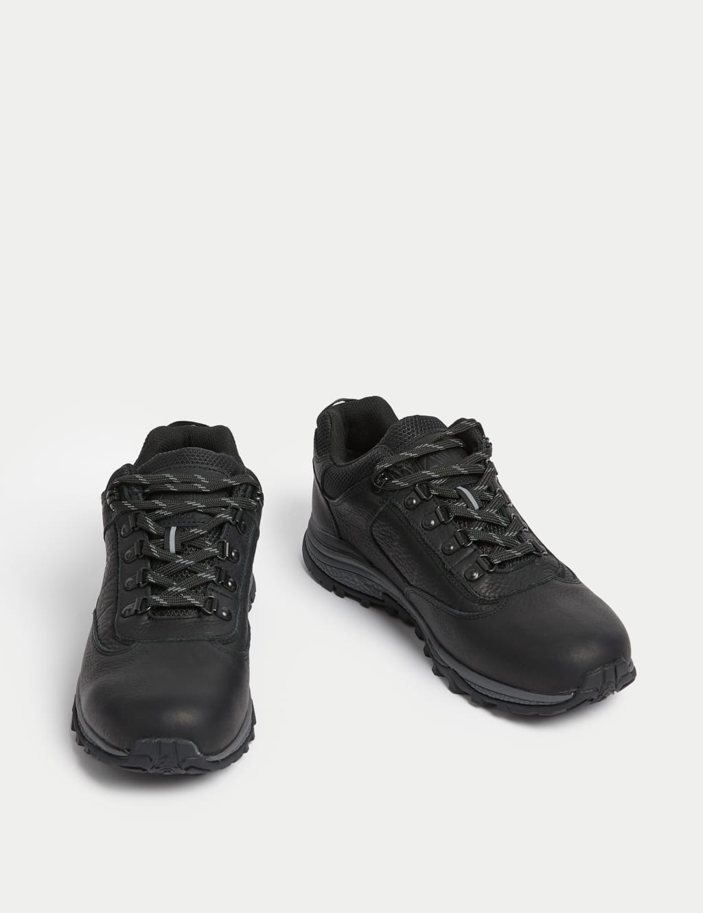 Cheap hot sale waterproof shoes
