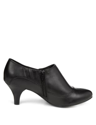 M&s hot sale footglove shoes