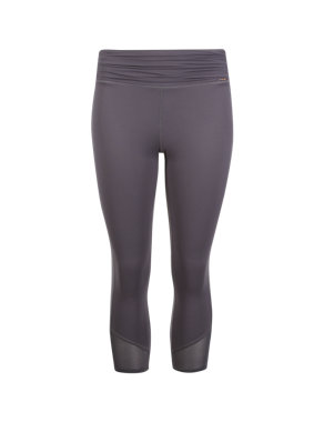 Light Control Gym Slim Cropped Leggings with Mesh Inserts Image 2 of 5