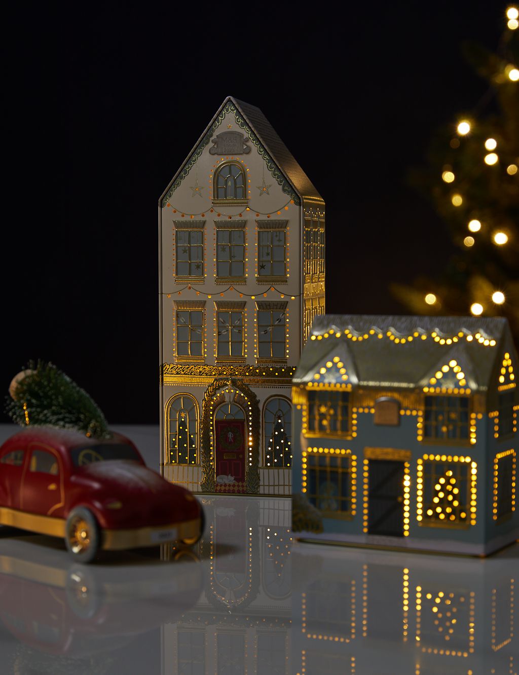 Light Up Village Collection (Now available for delivery) 1 of 5