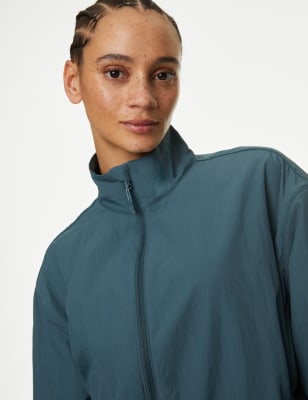 Lightweight sports clearance jacket womens