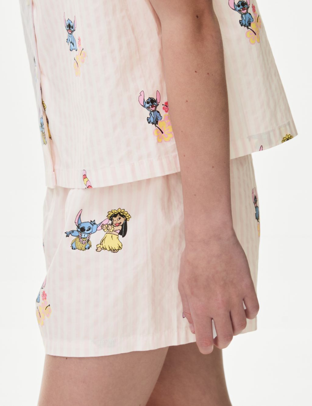 Lilo & Stitch™ Pyjamas (6-16 Yrs) 5 of 6