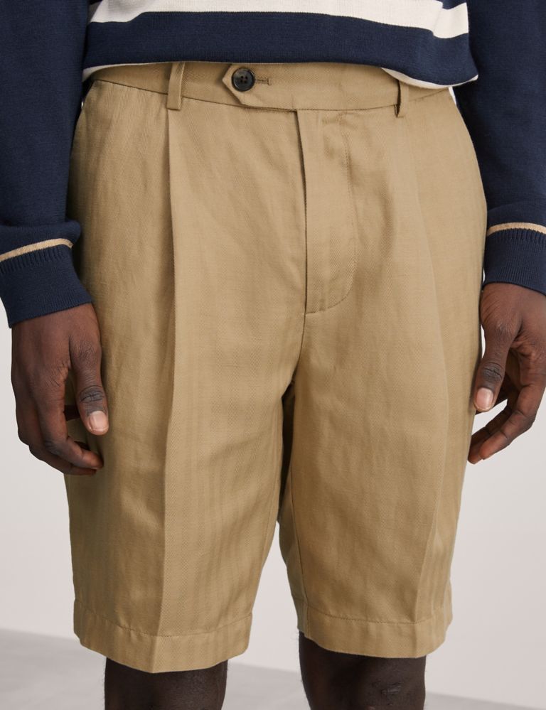 Linen Blend Single Pleat Shorts 5 of 7