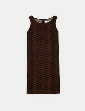 Linen Rich Printed Round Neck Shift Dress Image 2 of 5