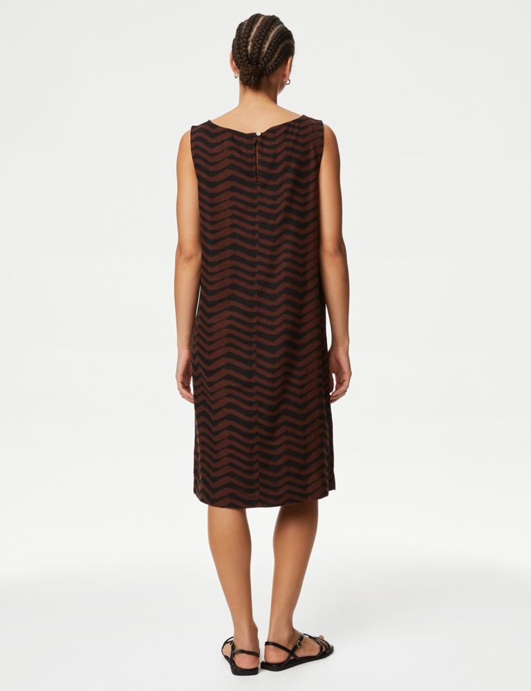 Linen Rich Printed Round Neck Shift Dress 5 of 5