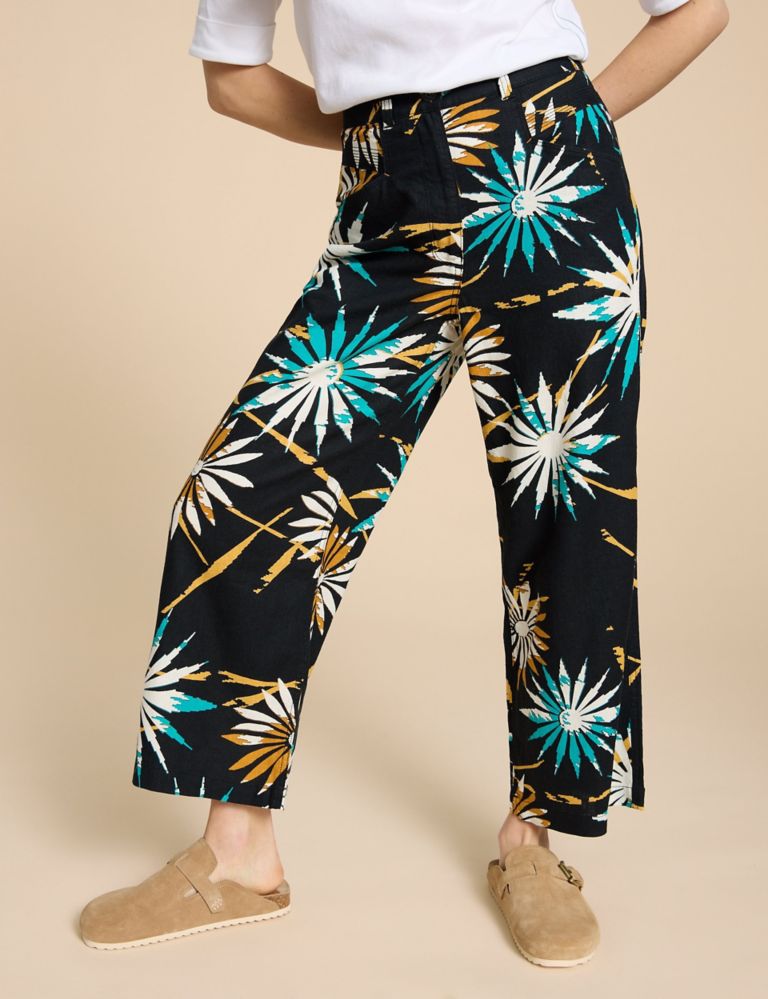 Linen Rich Printed Wide Leg Trousers 3 of 5
