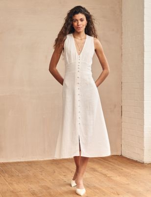 Linen Rich V-Neck Midi Waisted Dress Image 2 of 4