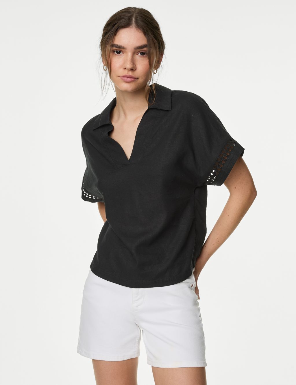 Linen Rich V-Neck Relaxed Blouse 3 of 5