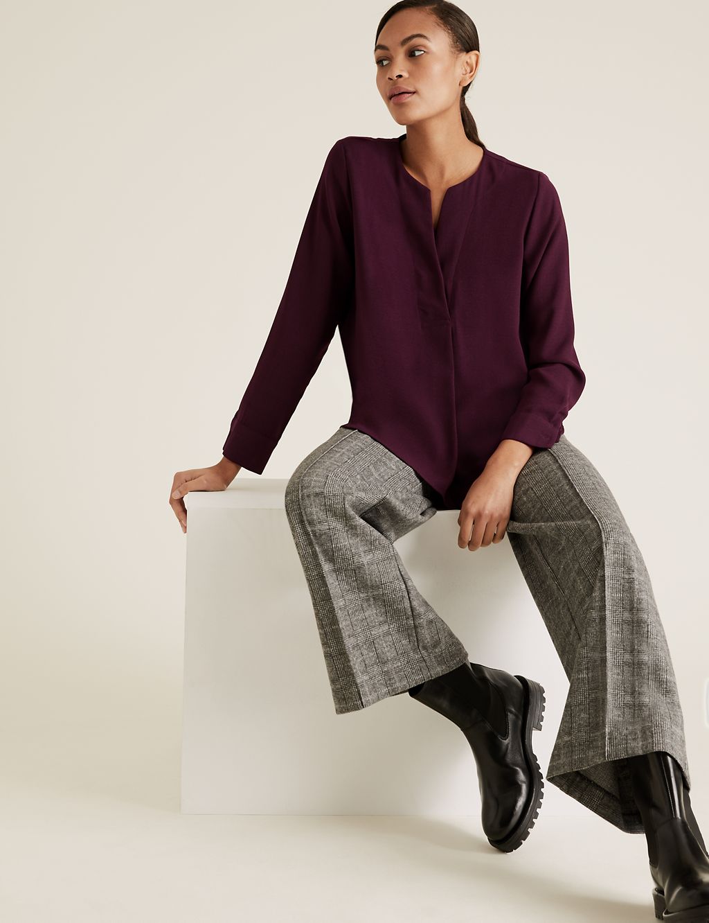 Long Sleeve Popover Blouse 3 of 4
