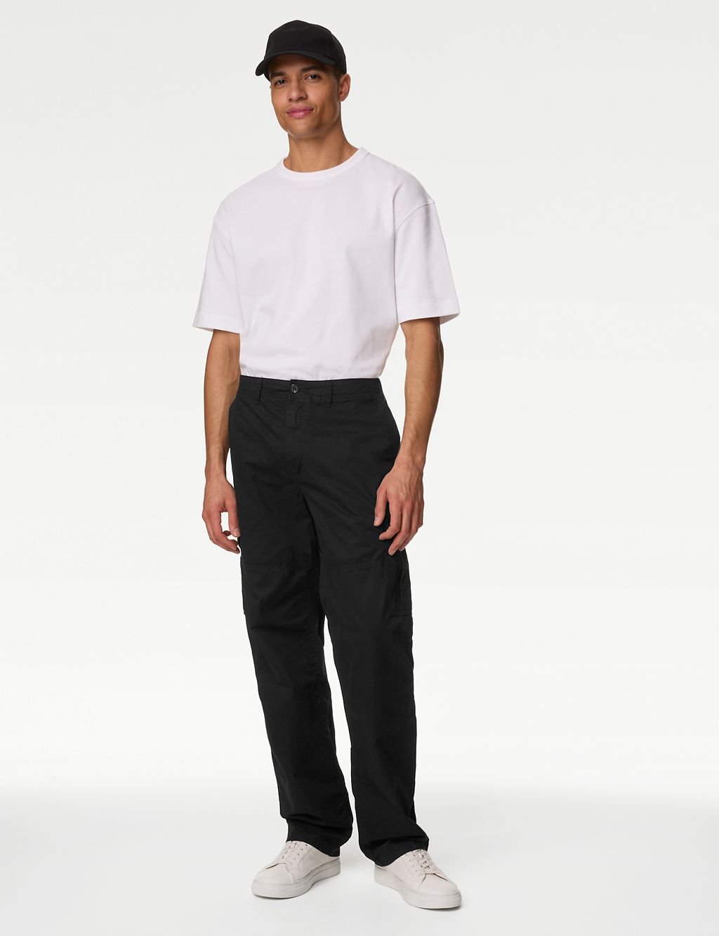Loose Fit Lightweight Cargo Trousers 2 of 6