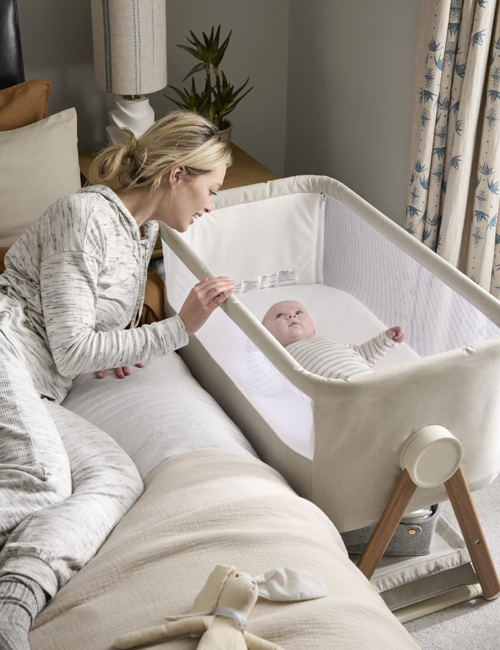 Lua Bedside Crib Bundle Mamas & Papas M&S