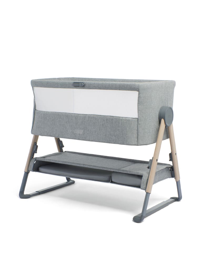 Lua Bedside Crib 1 of 10