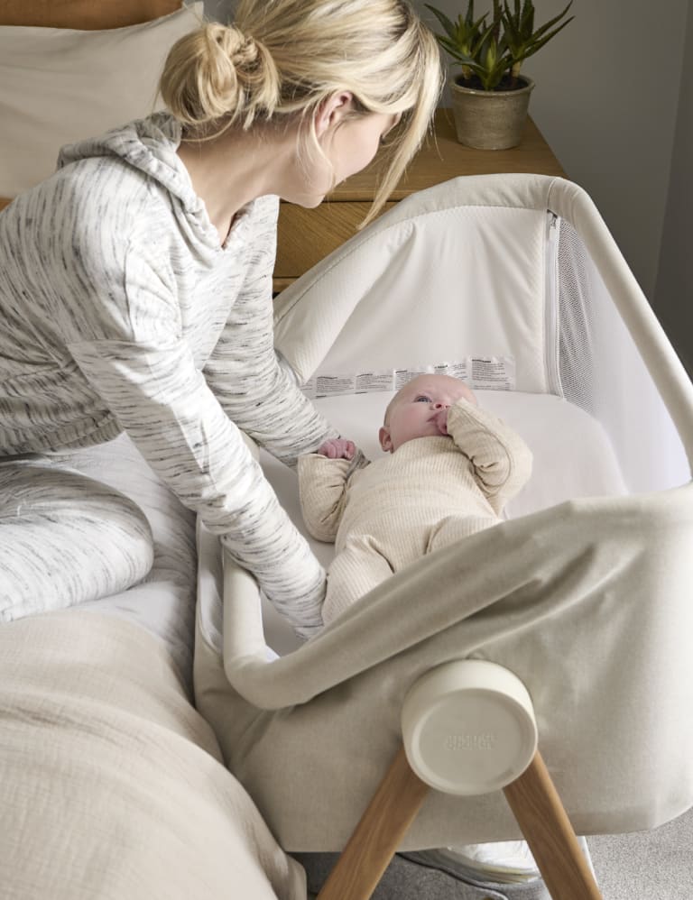 Swoon bassinet online
