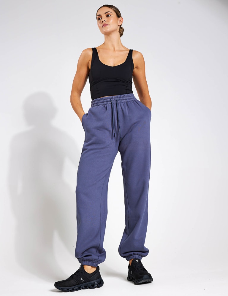 Relaxed fit jogger pants outlet