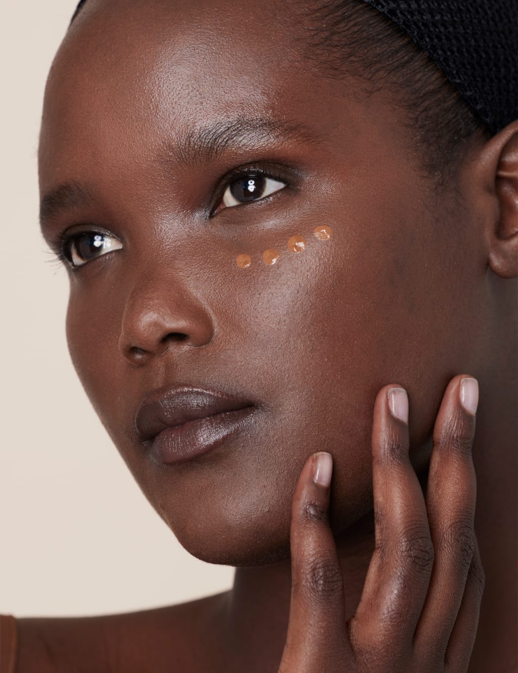 Luminosity Radiant Skin Concealer 4 of 9