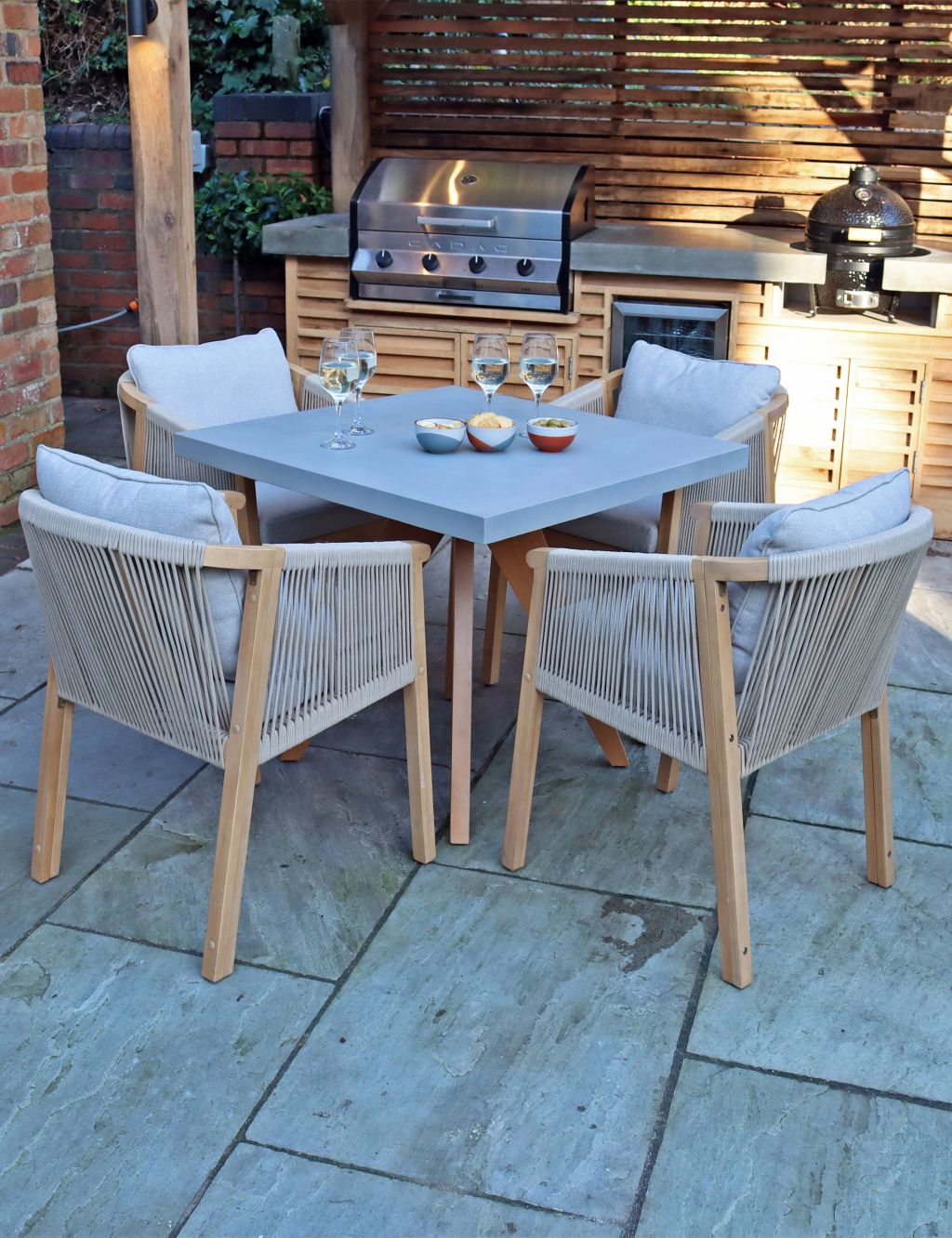 Luna 4 Seater Garden Table & Chairs 1 of 7