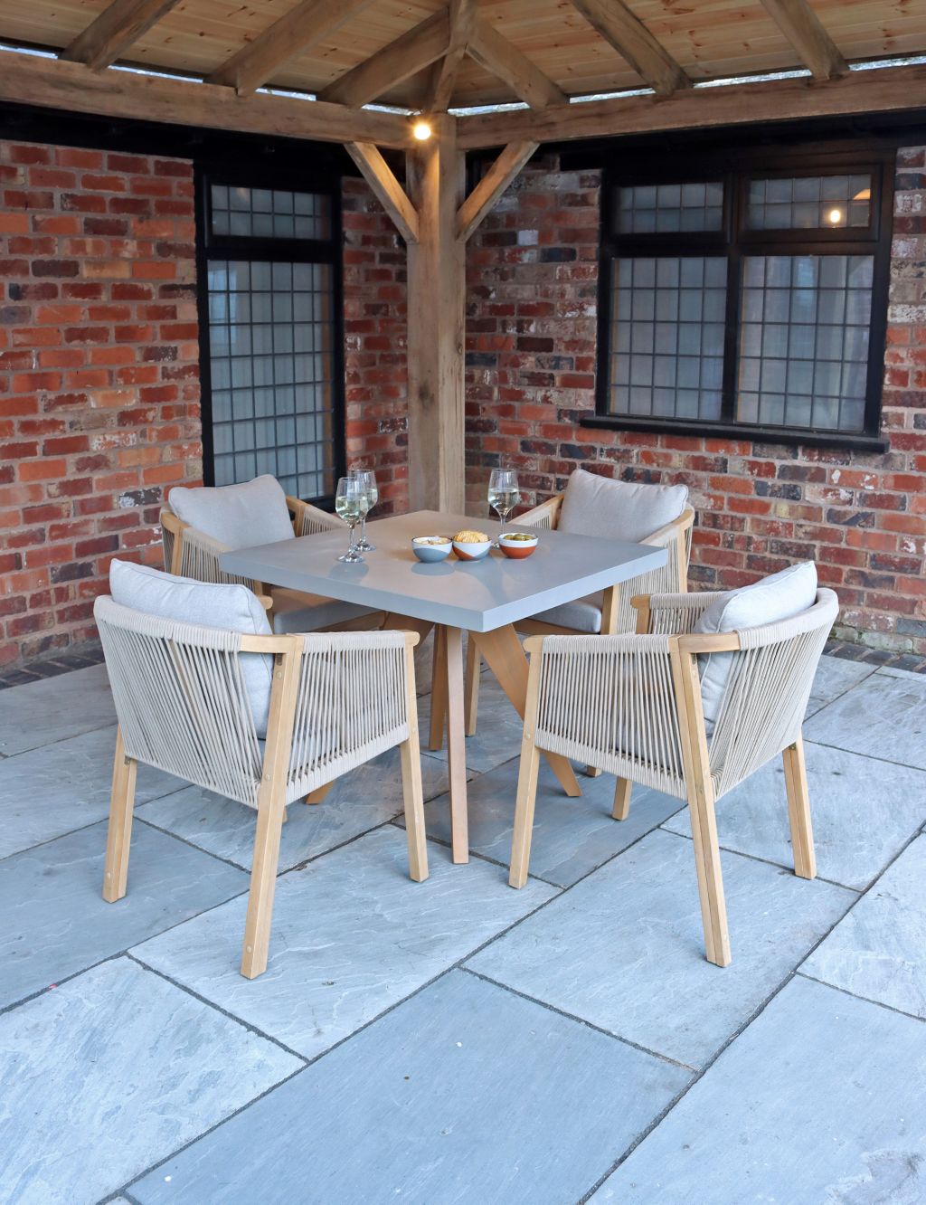 Luna 4 Seater Garden Table & Chairs 6 of 7