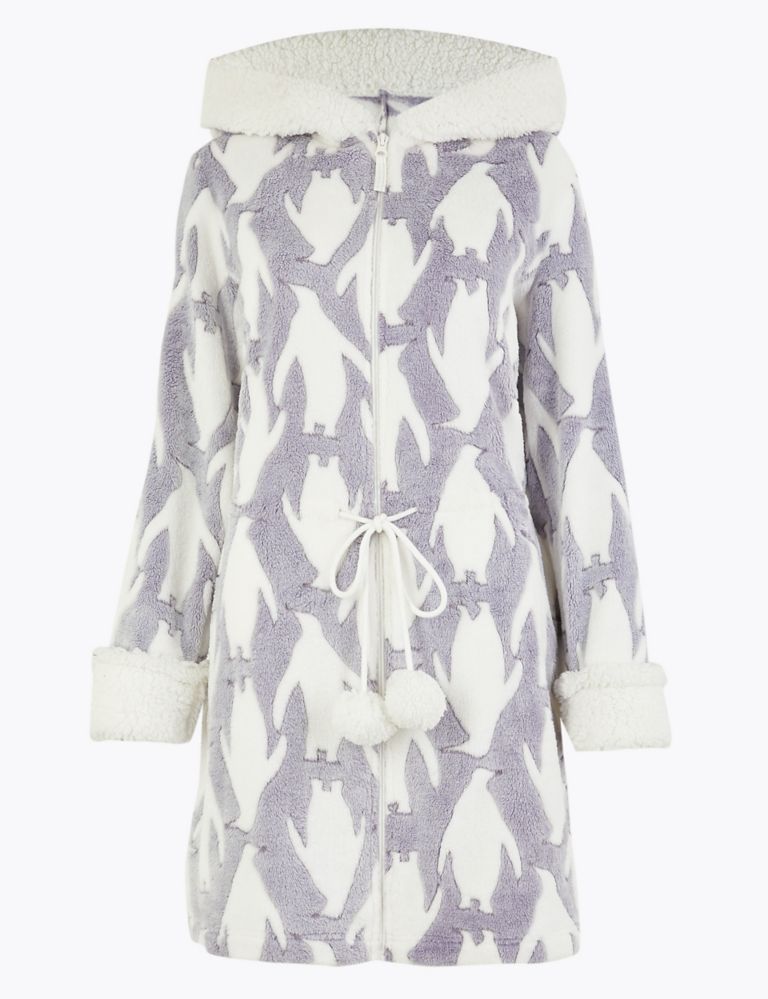 Luxurious Penguin Short Dressing Gown 2 of 5