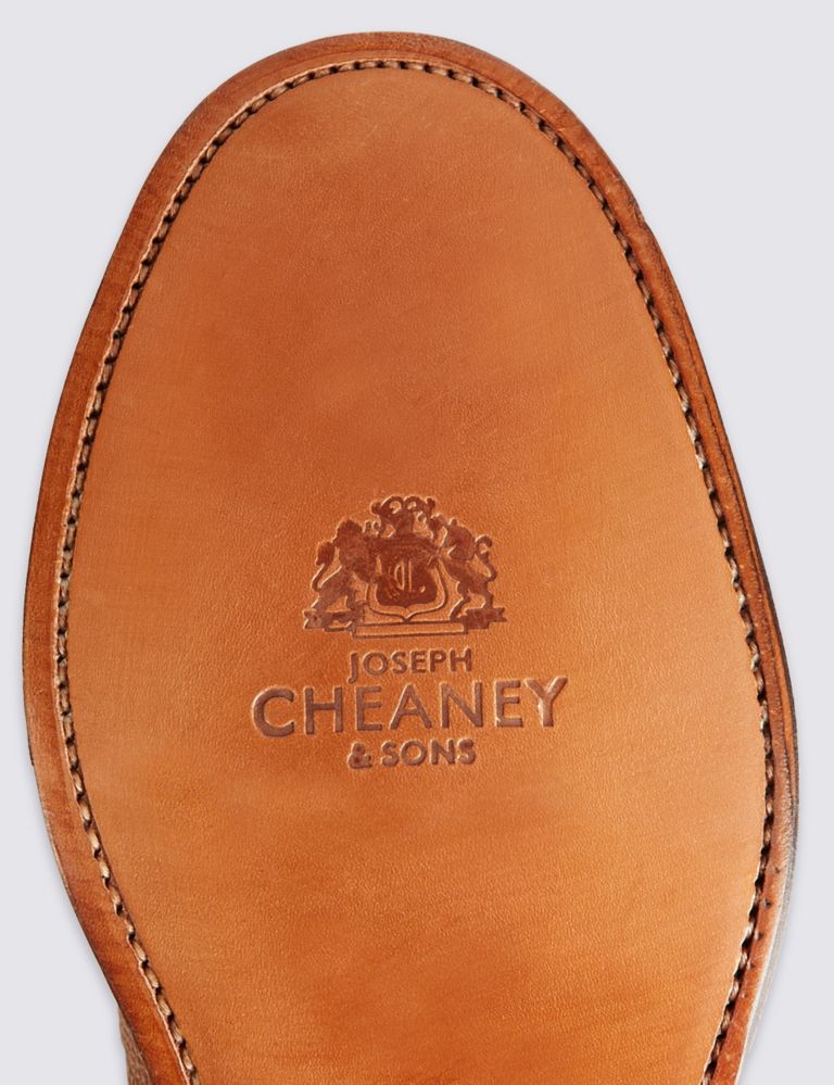 Luxury Derby Shoe in Tan Scotchgrain Leather 4 of 5