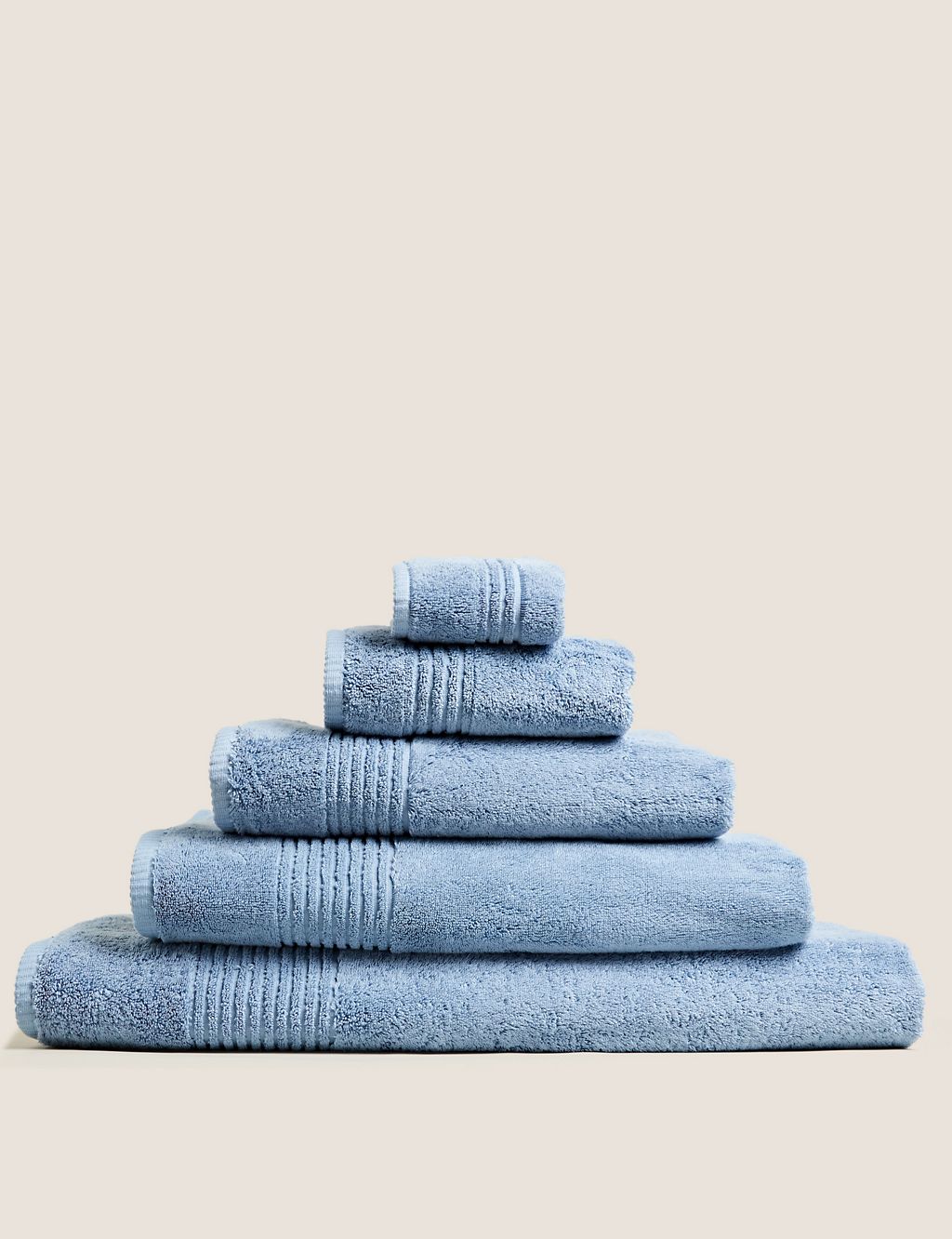 Luxury Egyptian Cotton Towel 1 of 8