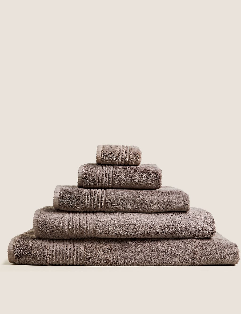 Luxury Egyptian Cotton Towel 1 of 8