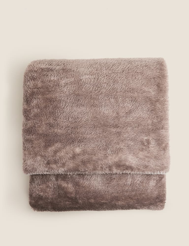 Luxury Fleece Throw M&S