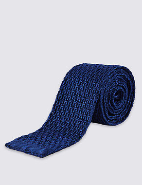 Luxury Pure Silk Wave Textured Tie Image 2 of 3