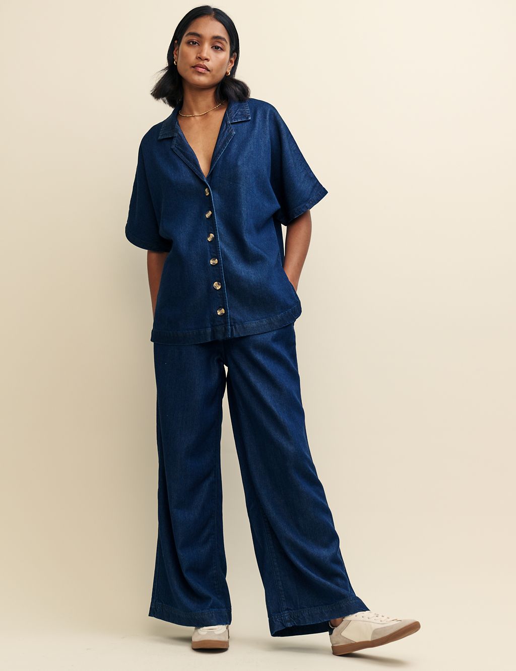 Lyocell™ Blend Drawstring Relaxed Trousers 3 of 6