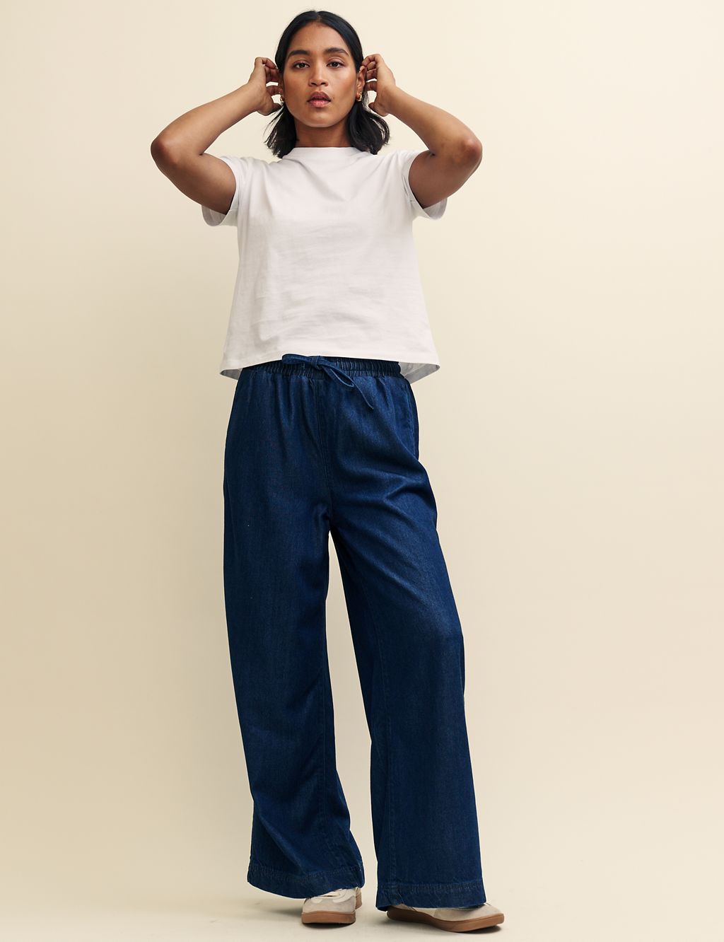 Lyocell™ Blend Drawstring Relaxed Trousers 1 of 6