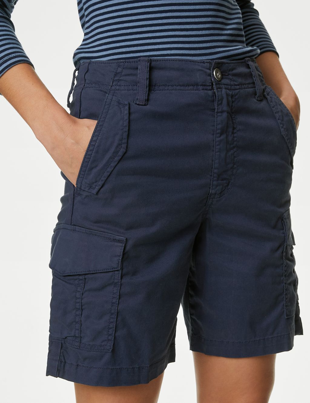 Lyocell™ Rich Cargo Tea Dyed Shorts 2 of 4