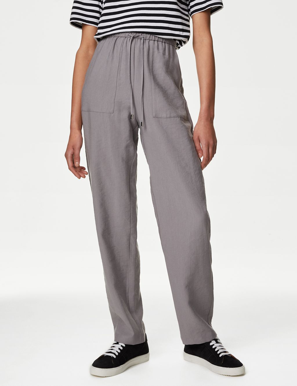 Lyocell™ Rich Tapered Ankle Grazer Trousers 4 of 5