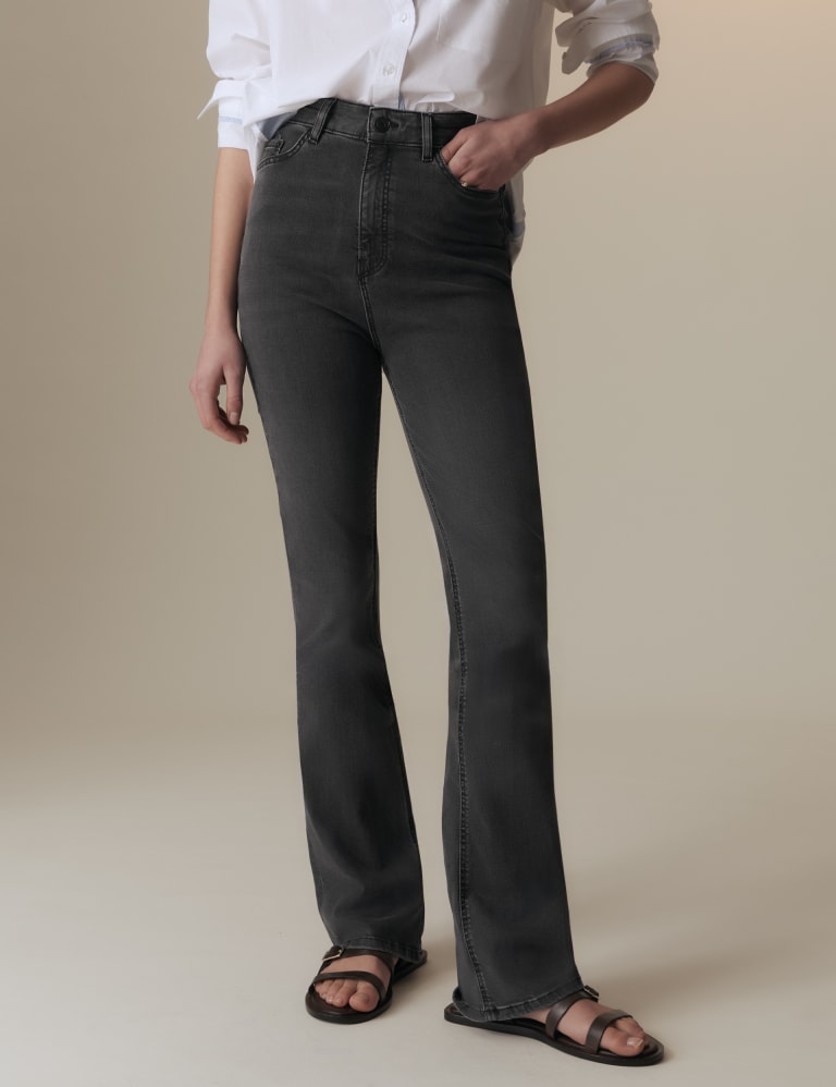 Lyocell Rich High Waisted Slim Flare Jeans, Per Una