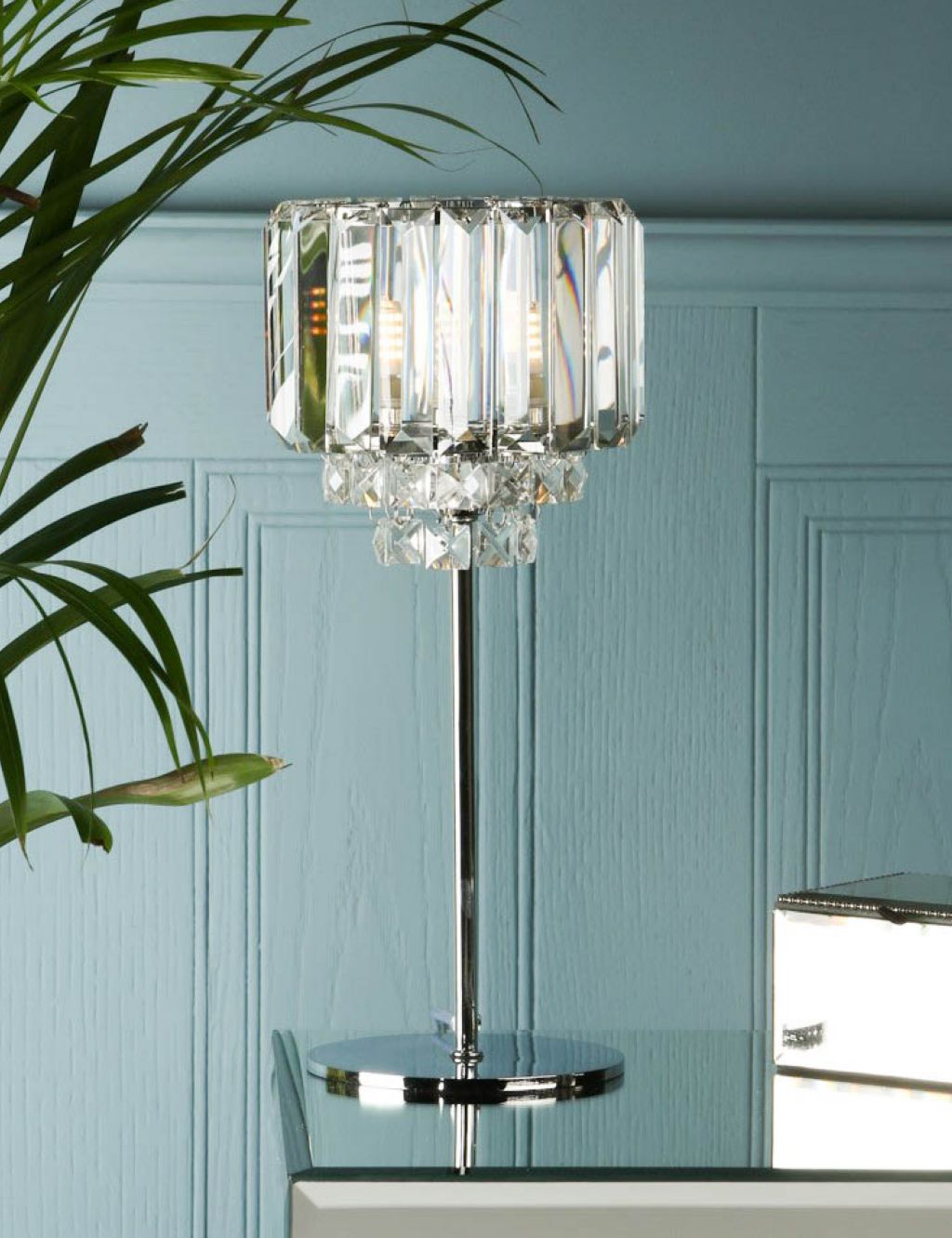 Vienna Crystal Table Lamp image 2