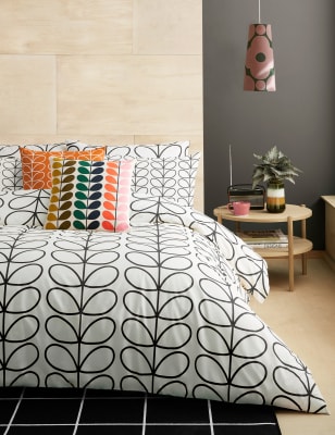 

Orla Kiely Brushed Cotton Linear Stem Bedding Set - Charcoal, Charcoal